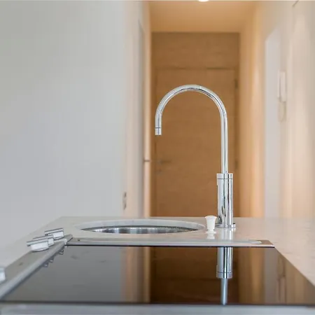 Hanekraai - Ruim App 8p Mét Tuin Vlak Aan Appartement *