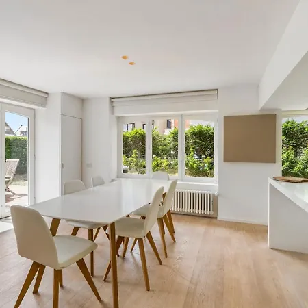 Hanekraai - Ruim App 8p Mét Tuin Vlak Aan * Le Coq